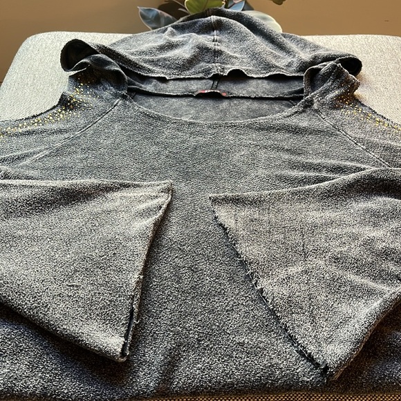 Y2K Vintage Circa 2007 Mcbling Cut out Hoodie, Size: M - Picture 11 of 17